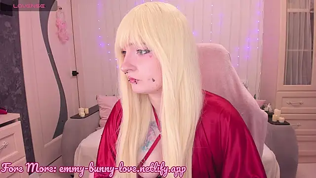 EmmyBunny online show from 11, 2, 2026