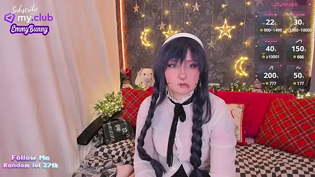 EmmyBunny online show from 12, 12, 2024