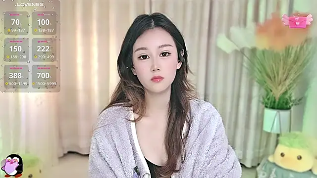 Aimee-520 online show from 24, 10, 2025