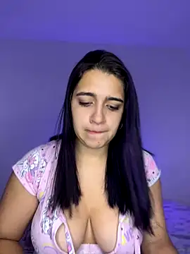 Alicia Ruiz online show from 15, 12, 2025