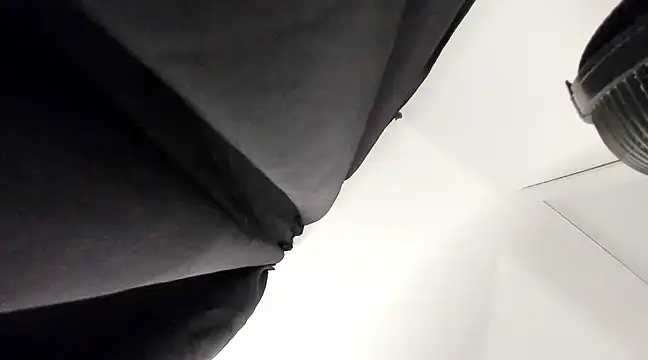 Snapshot of Blum_icee chatting on 17, 3, 2025 Blum icee online show from 17, 3, 2025