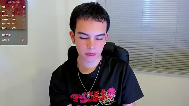 Snapshot of Blum_icee chatting on 1, 3, 2025 Blum icee online show from 1, 3, 2025