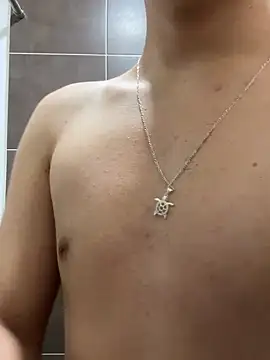 Snapshot of Blum_icee chatting on 4, 2, 2025 Blum icee online show from 4, 2, 2025