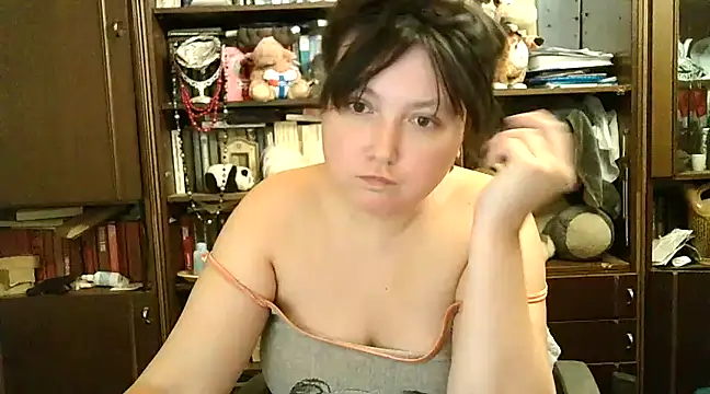 CarrieQPeach online show from 13, 12, 2024