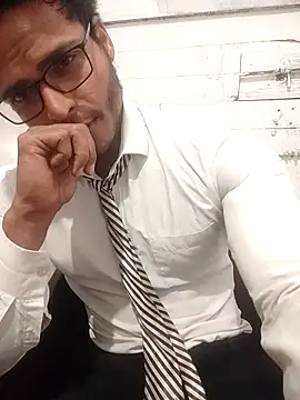 Snapshot of rounakhunk chatting on 25, 3, 2026 rounakhunk online show from 25, 3, 2026