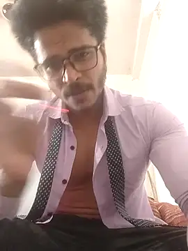 Snapshot of rounakhunk chatting on 7, 5, 2026 rounakhunk online show from 7, 5, 2026
