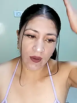 Snapshot of nammy__dirtyhott chatting on 12, 11, 2025 nammy dirtyhott online show from 12, 11, 2025