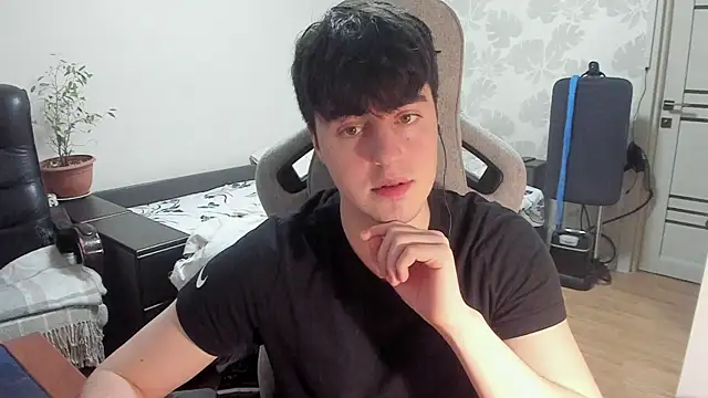 Knuckles17 online show from 21, 12, 2025