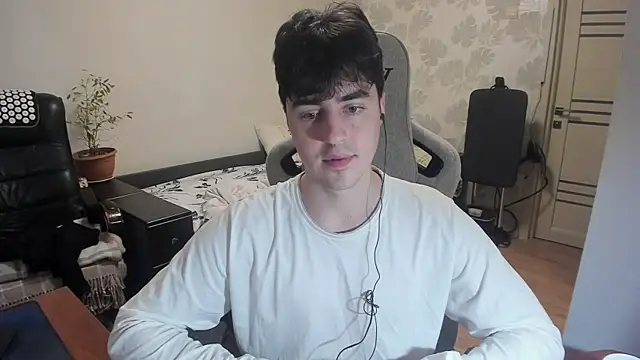 Knuckles17 online show from 14, 12, 2025