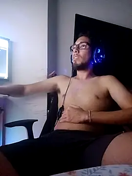 Mateusoliver7 online show from 8, 4, 2026