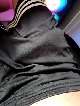 Mateusoliver7 online show from 3, 3, 2026