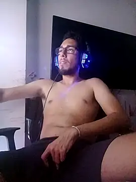 Mateusoliver7 online show from 8, 4, 2026