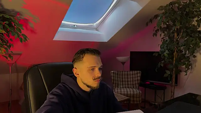 naked psy online show from 22, 2, 2026