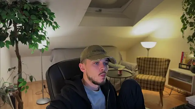 naked psy online show from 18, 11, 2025