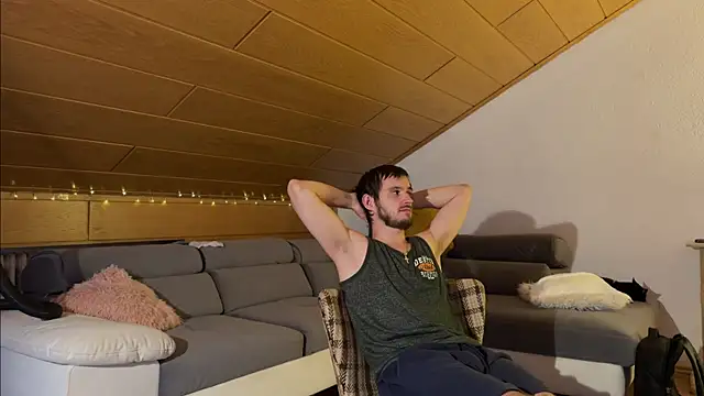 naked psy online show from 18, 11, 2025