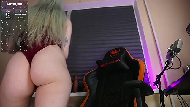 BlueCherryy online show from 22, 1, 2025