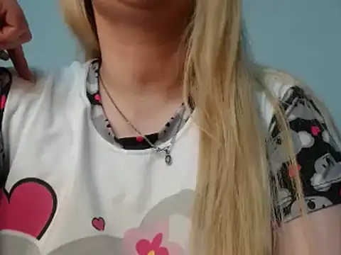 Snapshot of 69liamilk69 chatting on 2, 12, 2024 69liamilk69 online show from 2, 12, 2024