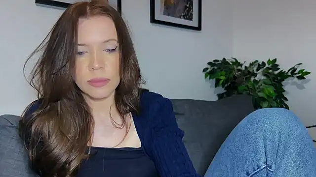 Snapshot of Aithne chatting on 21, 2, 2025 Aithne online show from 21, 2, 2025