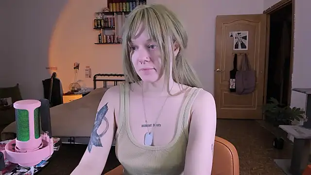 cyber whore  online show from 7, 3, 2026