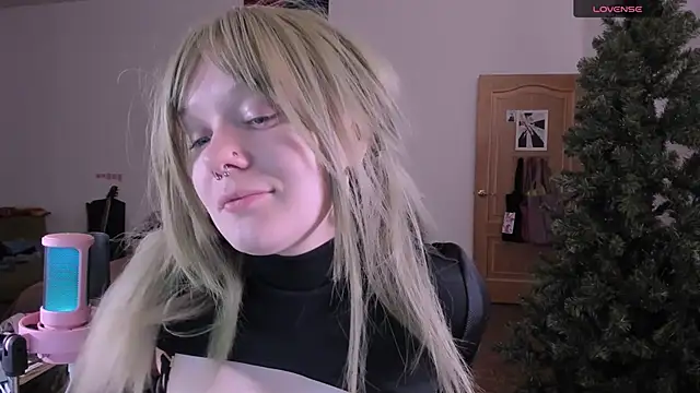 cyber whore  online show from 23, 2, 2026