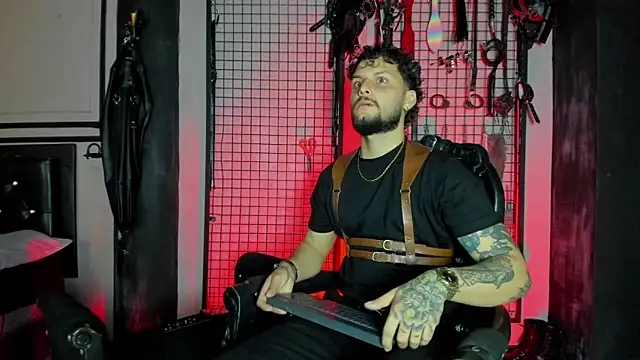 Twisted Fantasy online show from 31, 3, 2026