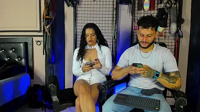 Snapshot of Twisted_Fantasy chatting on 18, 12, 2025 Twisted Fantasy online show from 18, 12, 2025