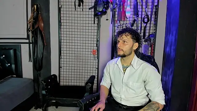 Twisted Fantasy online show from 14, 4, 2026