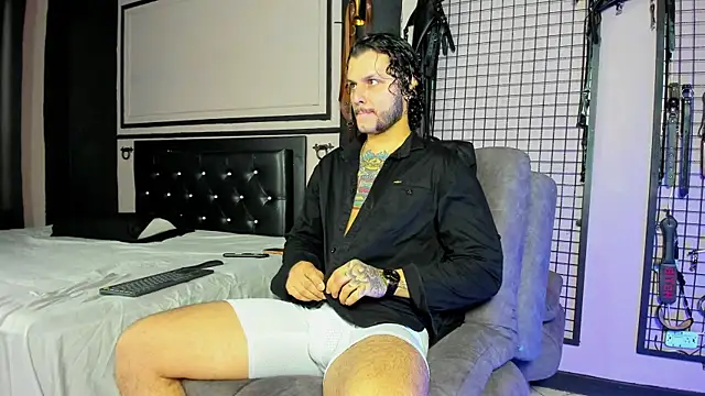 Twisted Fantasy online show from 17, 3, 2025