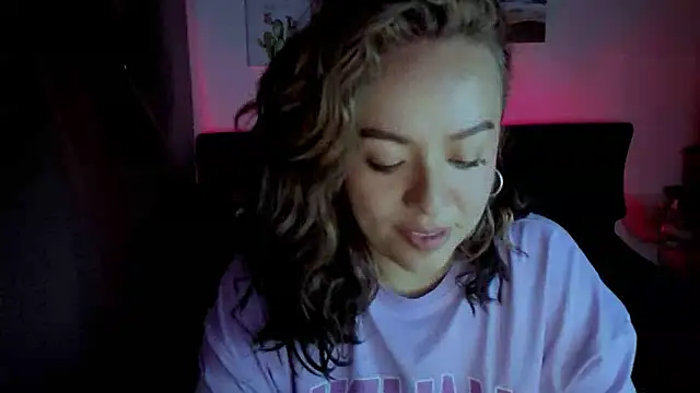 joan-star online show from 22, 11, 2025