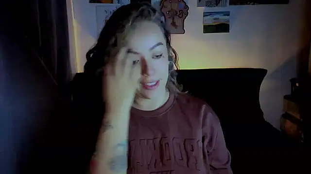 joan-star online show from 13, 11, 2025