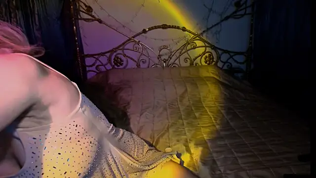 Radmila Queen  online show from 29, 11, 2025