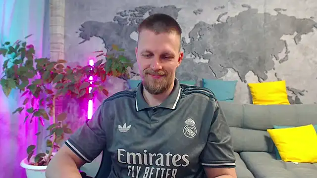 Snapshot of VikingChrisss chatting on 8, 6, 2026 VikingChrisss online show from 8, 6, 2026