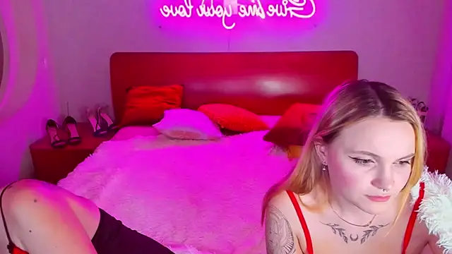 Snapshot of MagicEyess chatting on 12, 2, 2025 MagicEyess online show from 12, 2, 2025