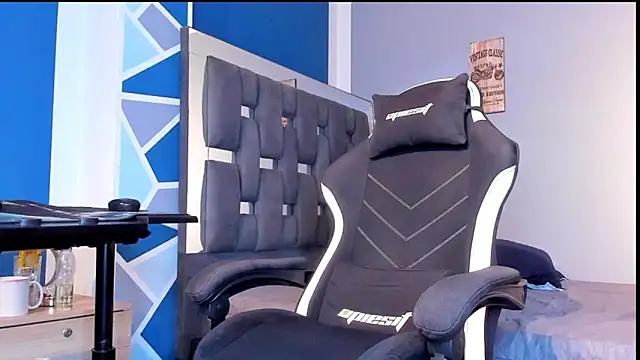 Snapshot of alex_oficial chatting on 23, 6, 2026 alex oficial online show from 23, 6, 2026