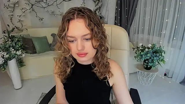 MiracleCurly online show from 27, 10, 2025