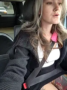 Lilmissvyx online show from 10, 10, 2025