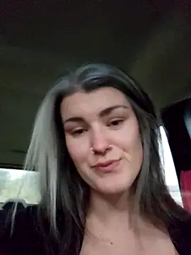 Lilmissvyx online show from 15, 12, 2025