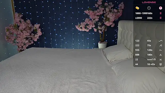 -Mirror-Girl- online show from 24, 2, 2026