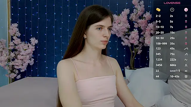 -Mirror-Girl- online show from 13, 3, 2025