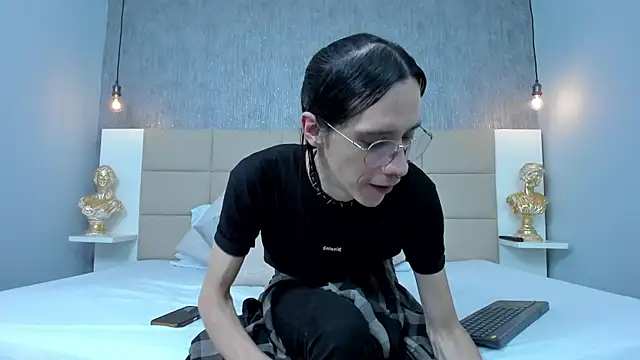 Hecatee 77 online show from 20, 3, 2026