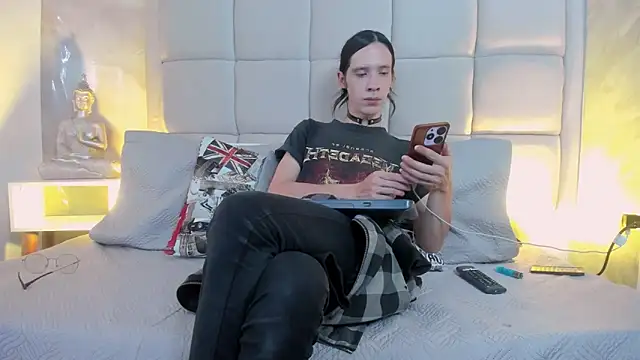 Hecatee 77 online show from 1, 11, 2025