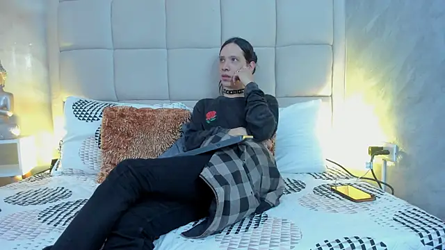 Hecatee 77 online show from 4, 2, 2026