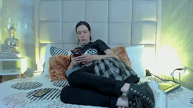 Hecatee 77 online show from 9, 2, 2026