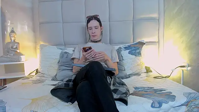 Hecatee 77 online show from 10, 1, 2026