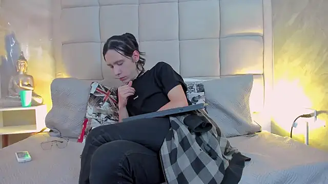 Hecatee 77 online show from 31, 10, 2025