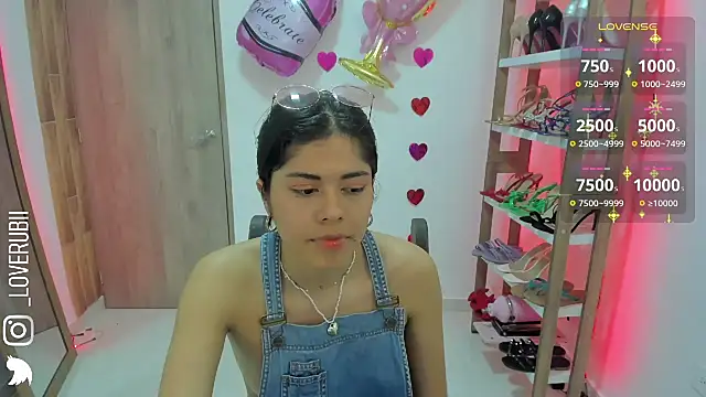 loverubii online show from 10, 2, 2026