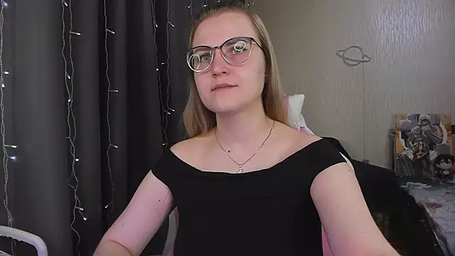 MissBrightShine online show from 25, 4, 2026