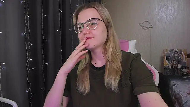 MissBrightShine online show from 25, 3, 2026