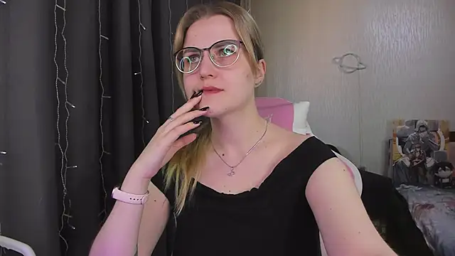 MissBrightShine online show from 21, 4, 2026