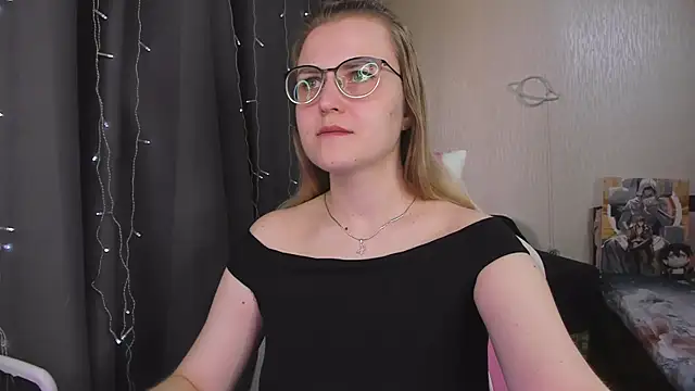 MissBrightShine online show from 23, 4, 2026